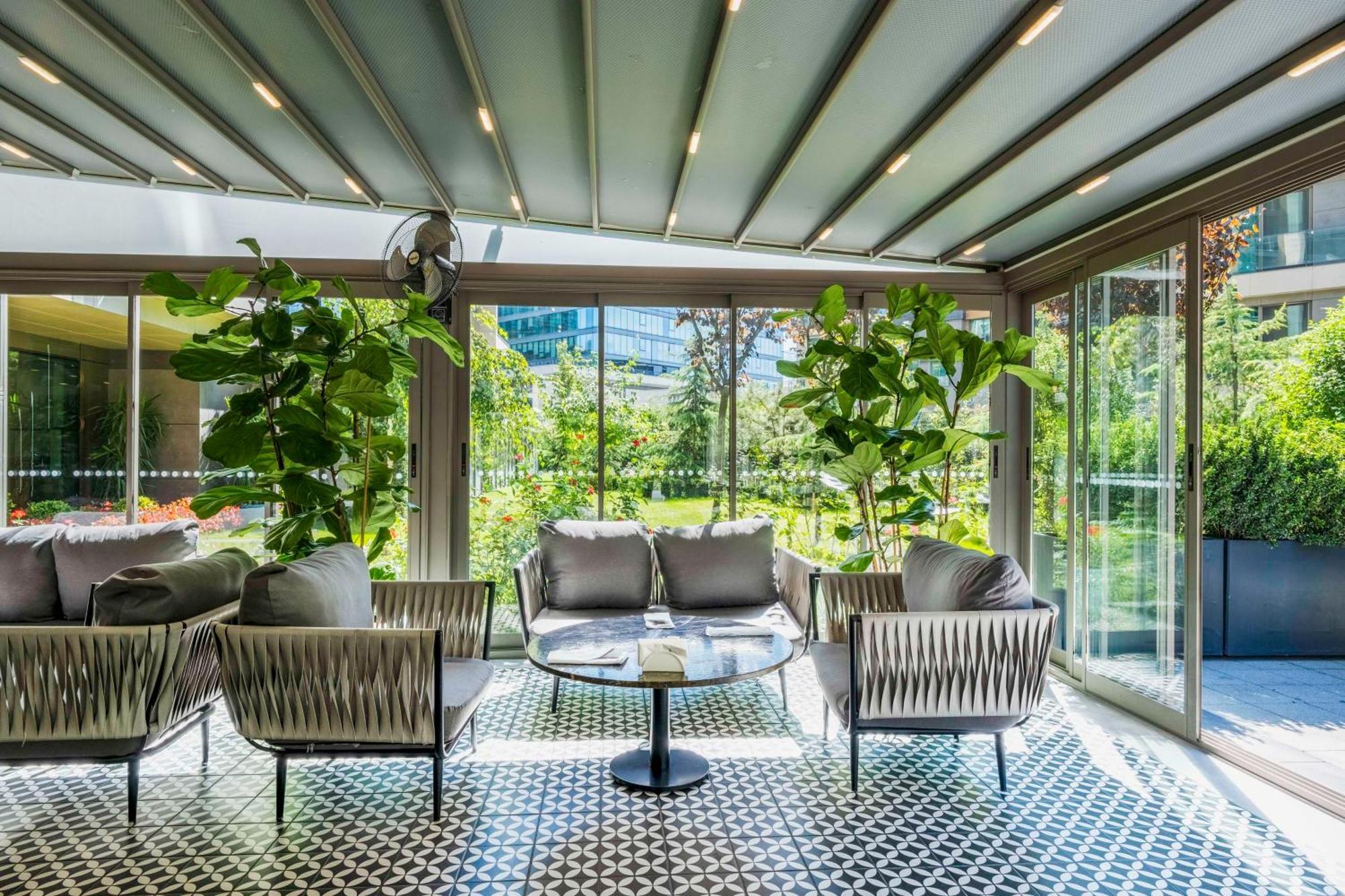 Radisson Residences Vadistanbul — Foto’s 3